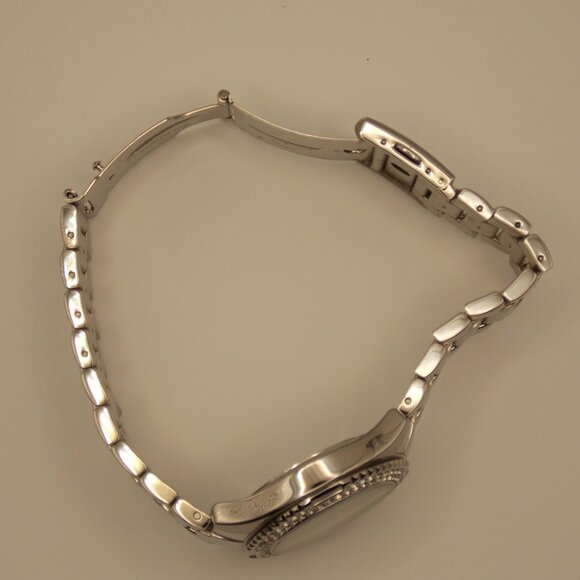 GUESS - WATERPRO G10561L 100M 37mm Multifunction Quartz Watch - Used - Picture 7 of 7